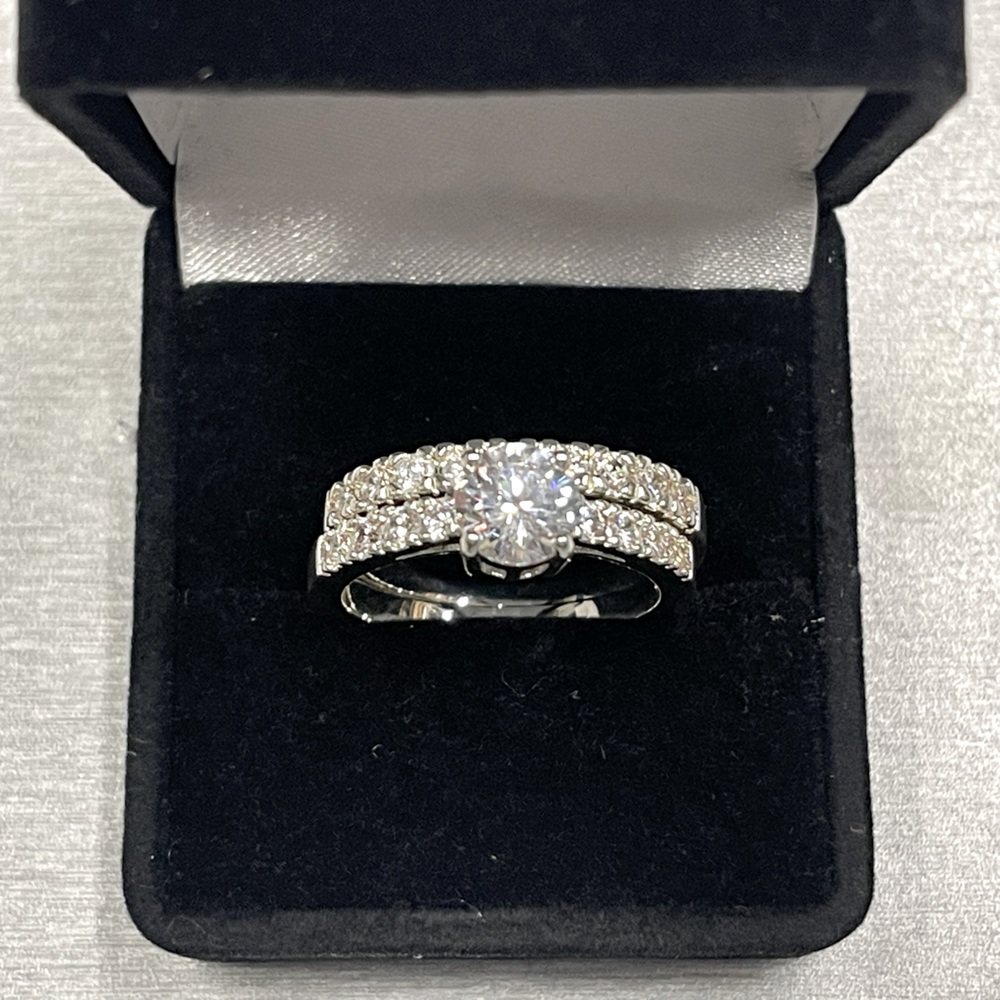 Ladies 2PC Wedding Set